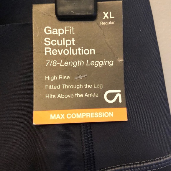 Gap Sculpt Revolution 7/8-length Legging. - Picture 2 of 6